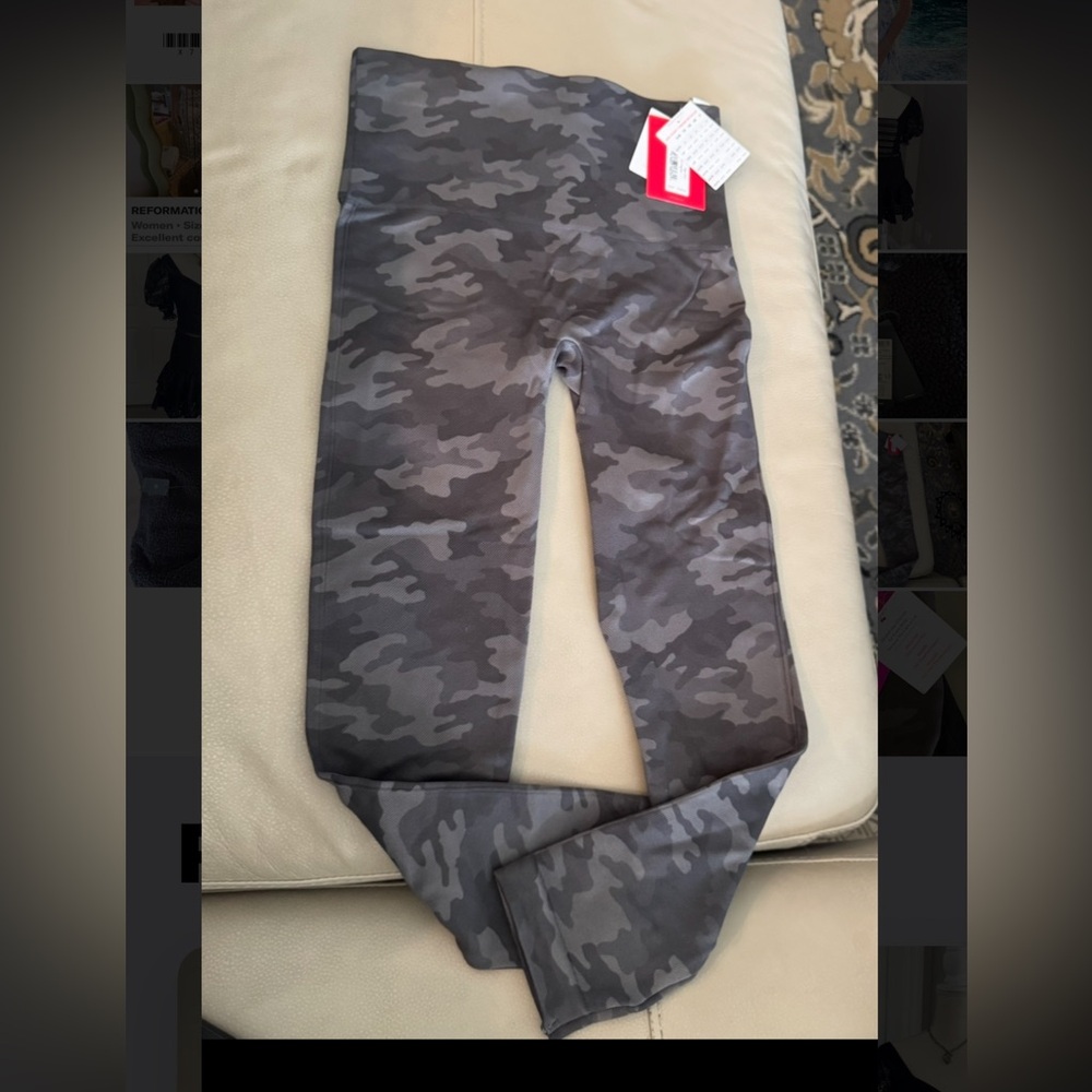 Spanx camouflage Leggings - Picture 1 of 2